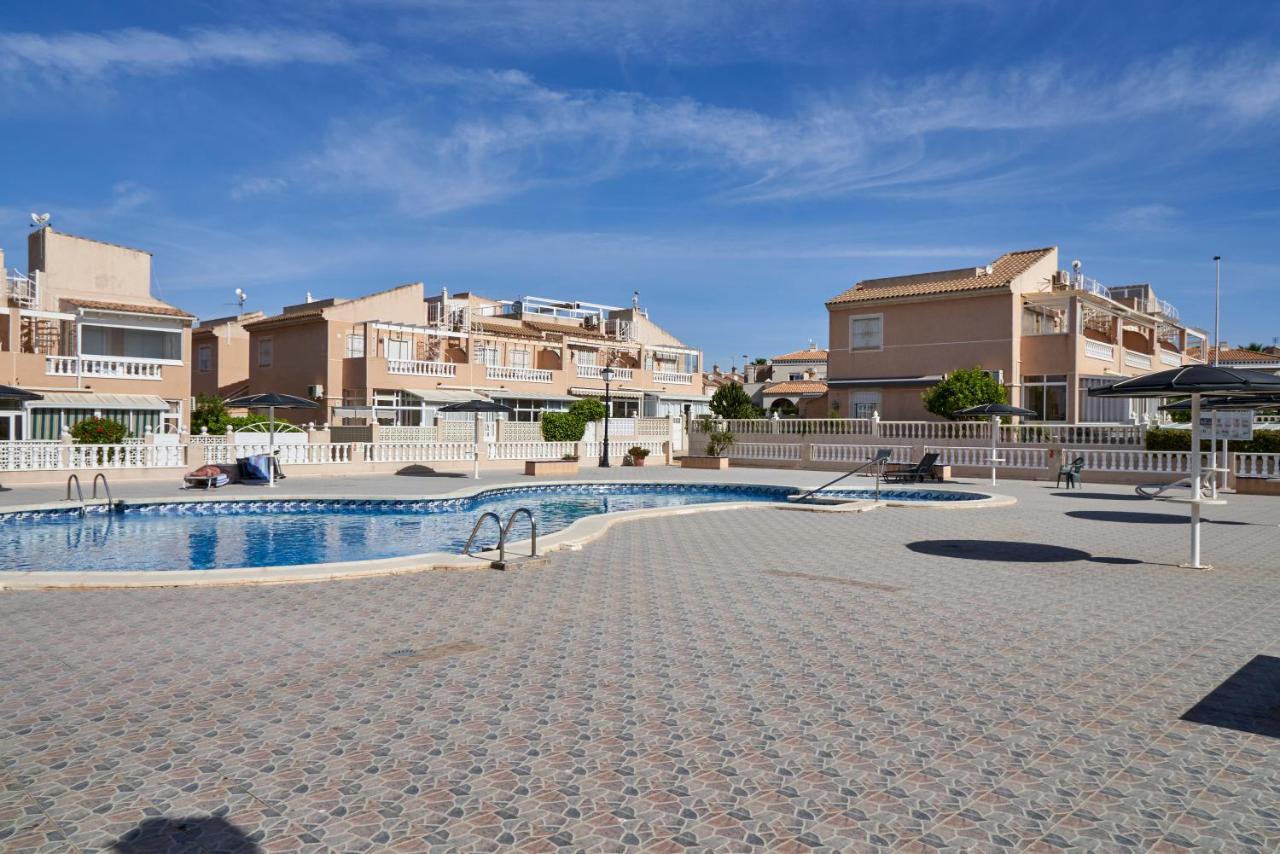 Apartment Altos De La Bahia X Torrevieja Ngoại thất bức ảnh