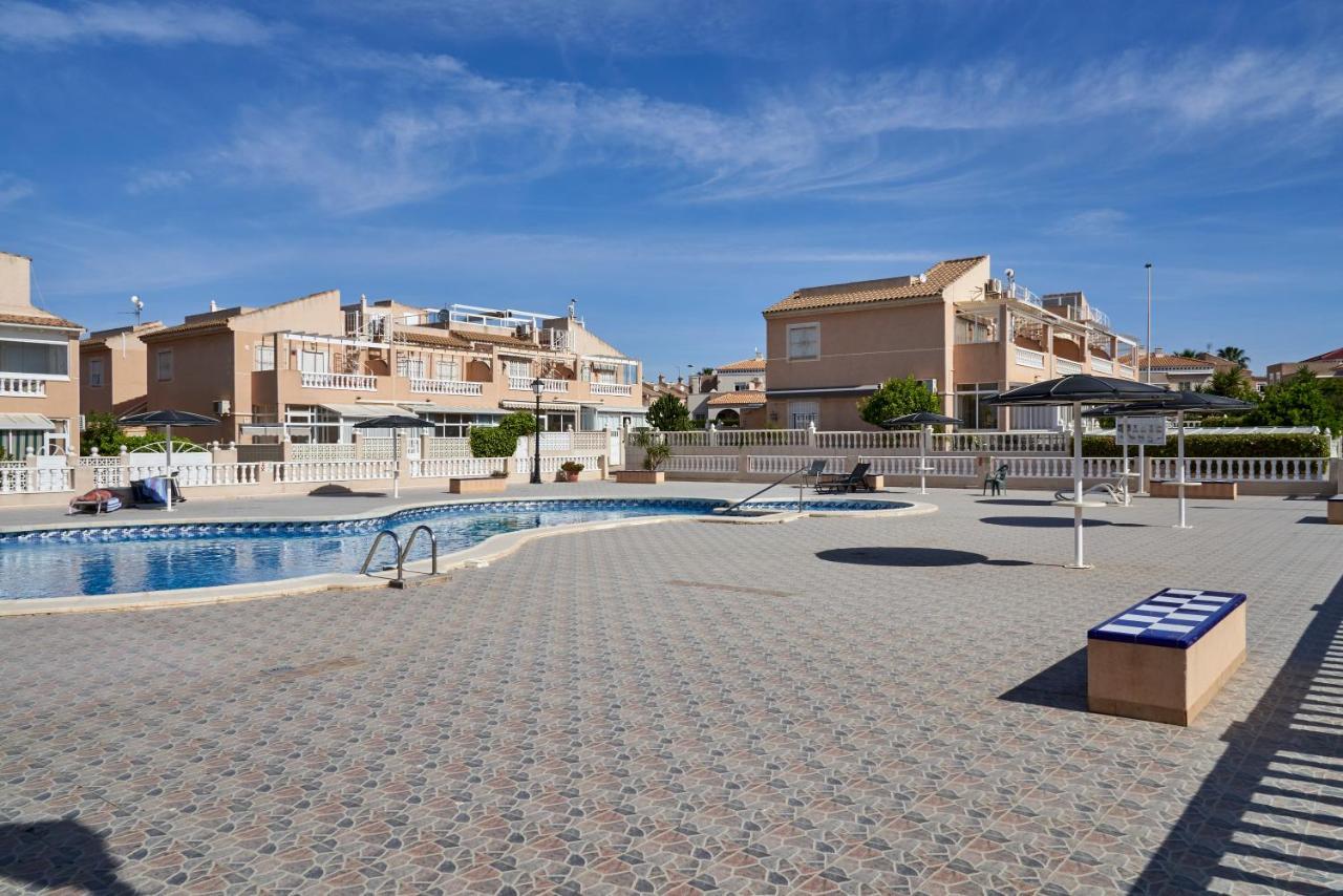 Apartment Altos De La Bahia X Torrevieja Ngoại thất bức ảnh